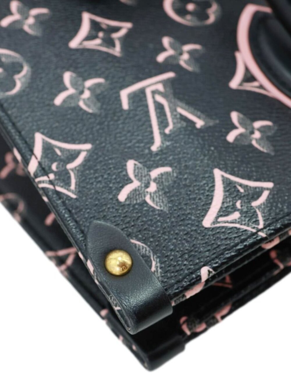 Louis Vuitton  Onthego MM Fall for You Neo Monogram Printed Canvas Tote Bag Blac - Picture 10 of 16